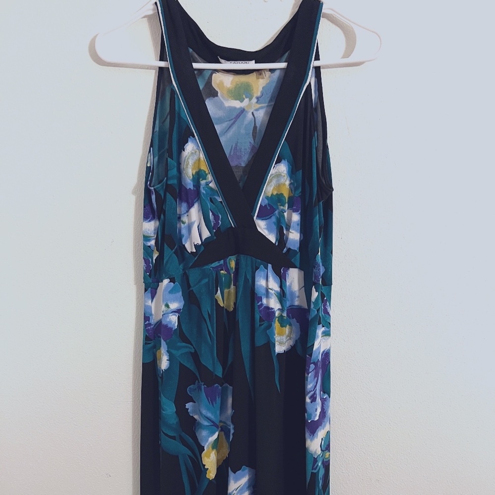 Tahari summer dress